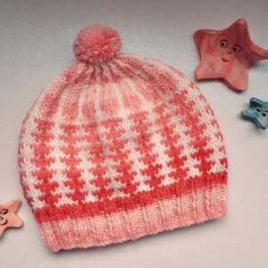 Treelines hat for children using 8 ply knitting pattern